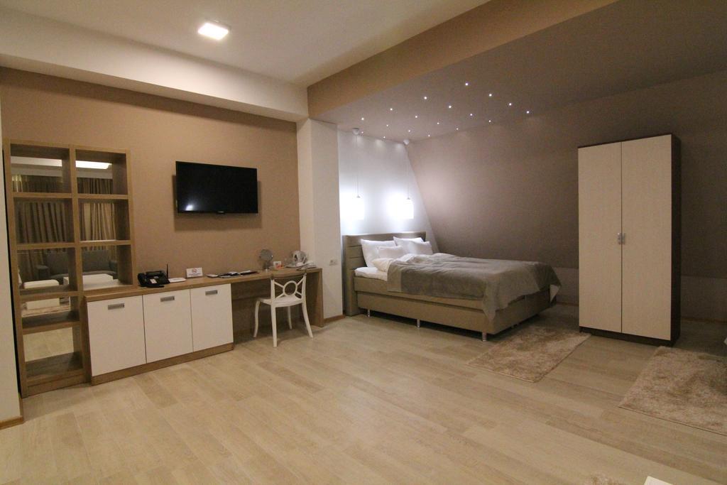 Gardenia Hotel & Spa Veles Habitación foto A typical studio apartment