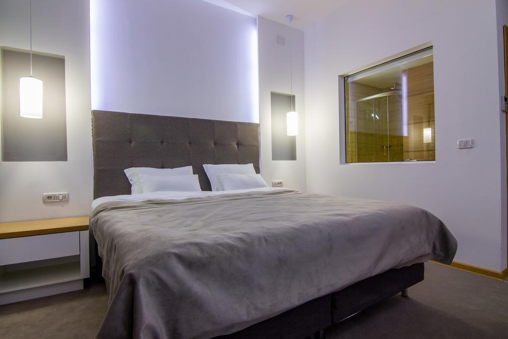 Gardenia Hotel & Spa Veles Habitación foto A bedroom